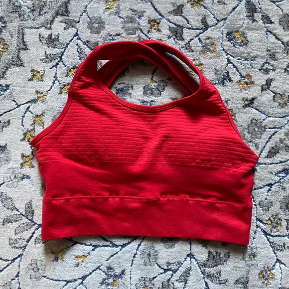 NWT Alphalete Red Vault Open Criss-Cross back Sports Bra - Picture 4 of 8